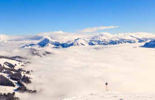 Afbeeldingen van Mountains with snow in winter Ski resort  Soll Tyrol Austria