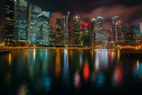 Bild på Views of business district Marina Bay at night Singapore