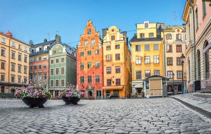 Afbeeldingen van Old colorful houses on Stortorget square in Stockholm Sweden