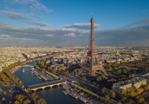 Afbeeldingen van Cityscape of Paris Aerial view of Eiffel tower
