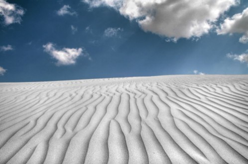 Bild på White sandy desert