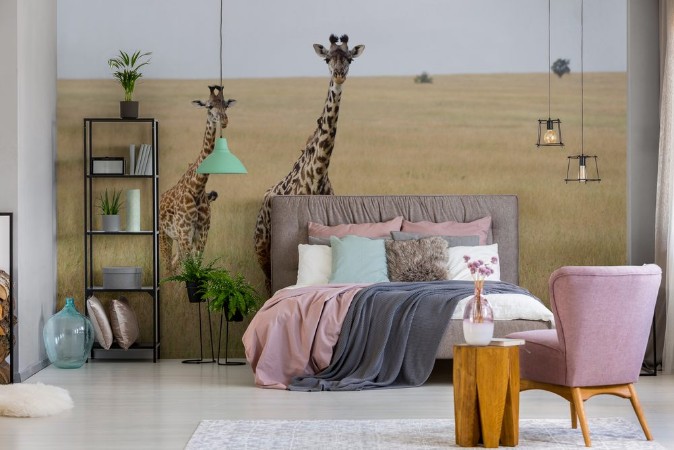 Afbeeldingen van Giraffes in the Serengeti - A herd of young males can often be seen always their eyes fixed on the photographer