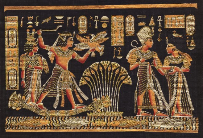 Afbeeldingen van Ancient black egyptian papyrus