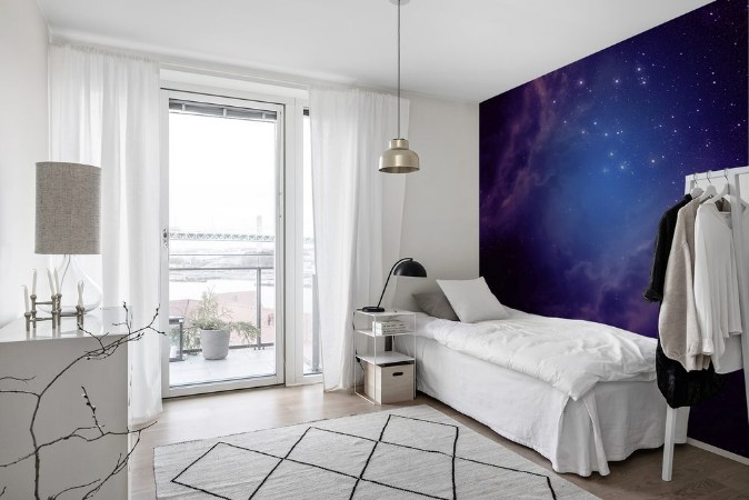 Image de Space background with purple clouds