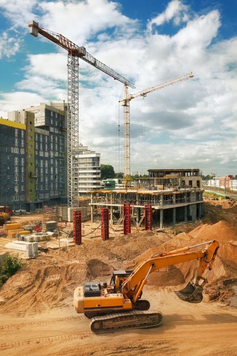 Image de Excavator on construction site