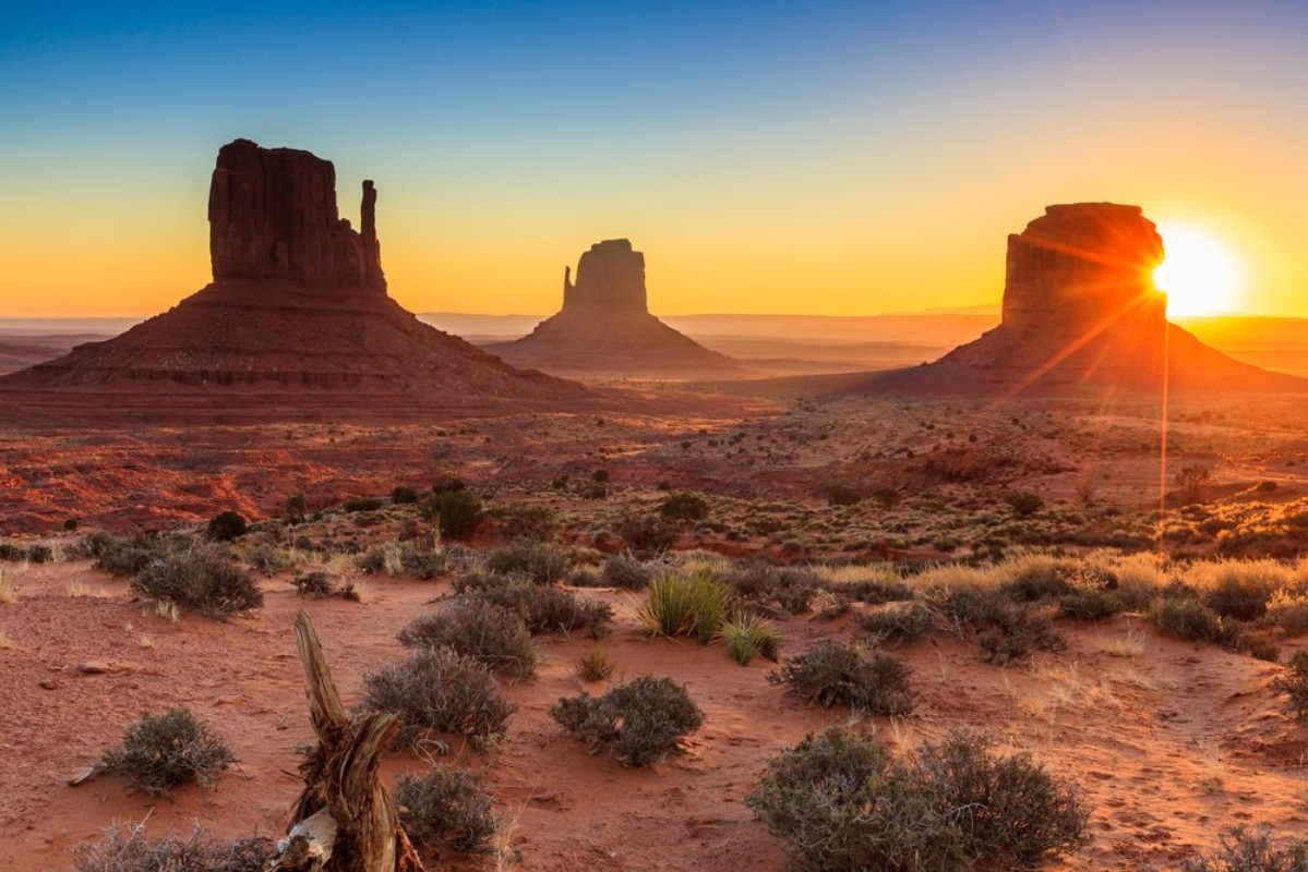 Picture of Monument Valley twilight AZ USA