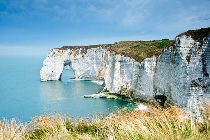 Bild på Cliff of Etretat Normandy