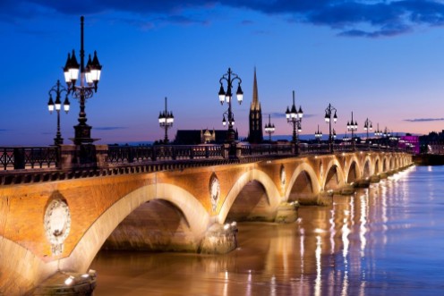 Afbeeldingen van The Pont de pierre in Bordeaux