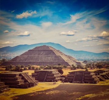 Bild på Teotihuacan Pyramids