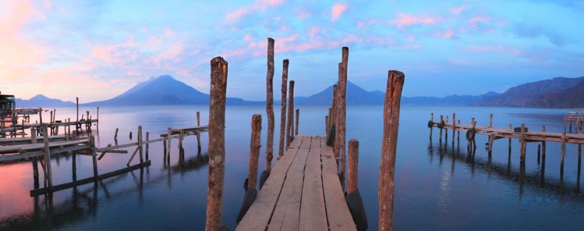 Bild på Pier on the Atitlan Lake in Guatemala at Sunrise