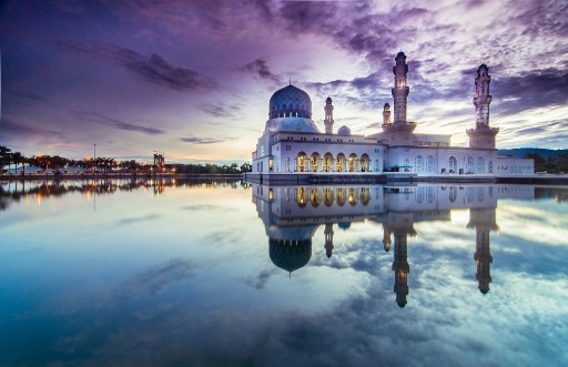 Afbeeldingen van Sunrise Kota LIkas Mosque Sabah Malaysia