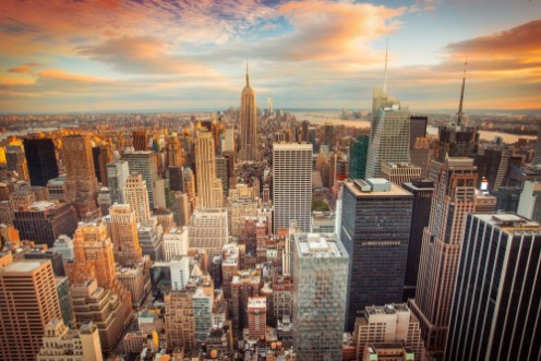 Afbeeldingen van Sunset view of New York City looking over midtown Manhattan