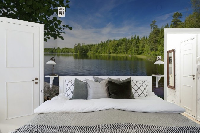 Image de Summer Swedish lake in morning light