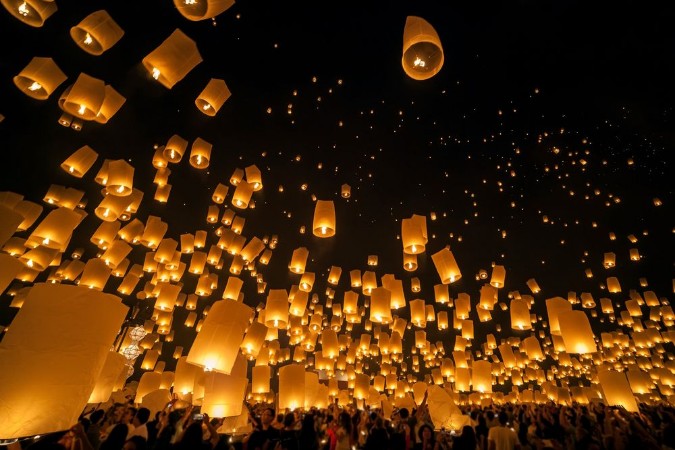 Picture of Loi Krathong and Yi Peng Festival Chiang mai Thailand