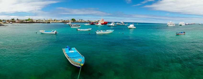 Bild på Marina in san cristobal galapagos islands ecuador
