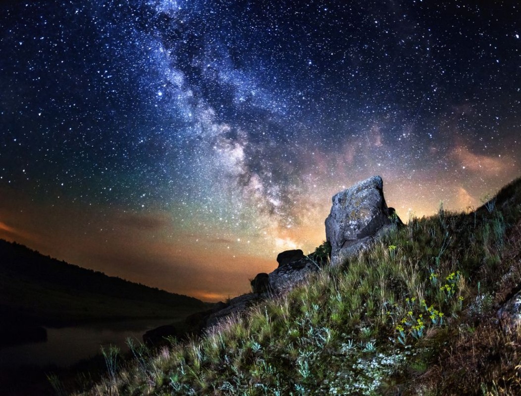 Bild på Milky Way Summer night in Ukraine