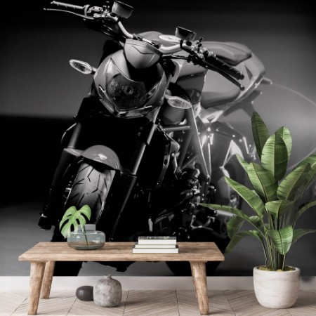 Afbeeldingen van Motorcycle parking in garage