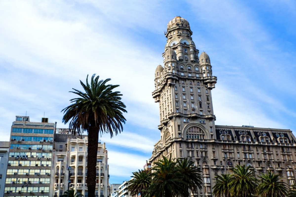Bild på Palacio Salvo in Montevideo