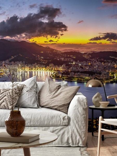 Bild på Panoramic view of Rio de Janeiro by night as viewed from Sugar Loaf peak