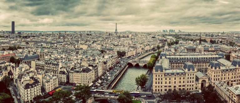 Afbeeldingen van Paris France panorama with Eiffel Tower Seine river and bridges Vintage