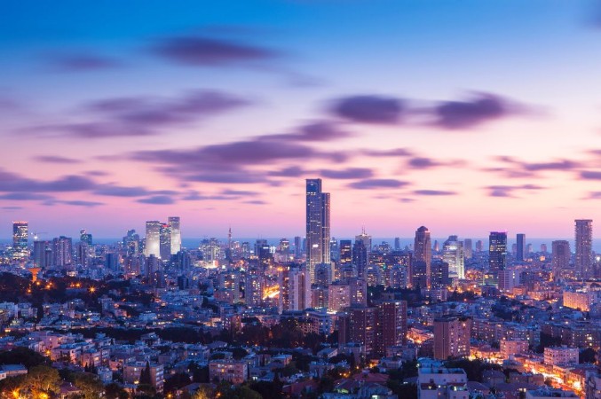 Bild på Tel Aviv Cityscape At Sunset
