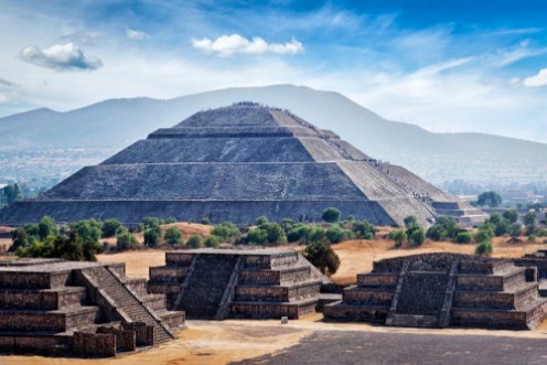 Afbeeldingen van Panorama of Teotihuacan Pyramids