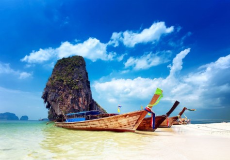 Bild på Tropical beach in Thailand